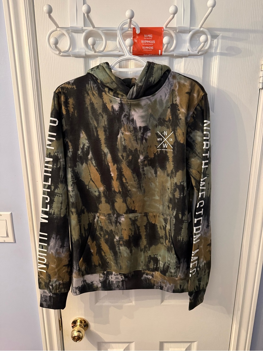 Bluenotes Men's Olive & Black Tie-Dye Hoodie